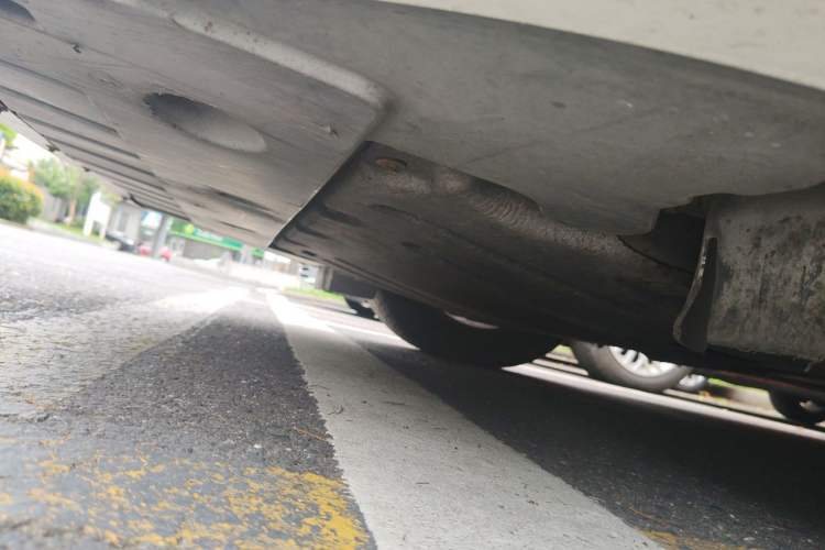 Used Ford Mondeo 2013 2.0L GTDi 200 Fashion Edition Chassis Front Left