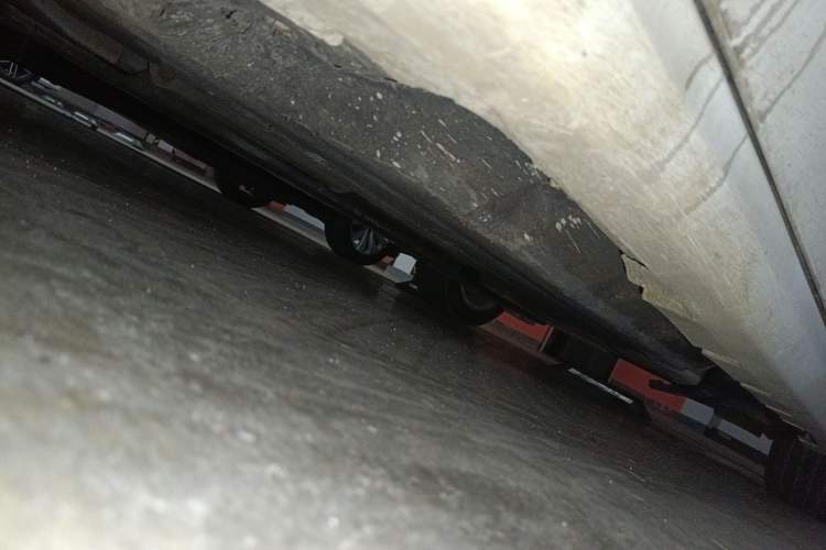 Used Ford Mondeo 2013 2.0L GTDi 200 Fashion Edition Chassis Front Left