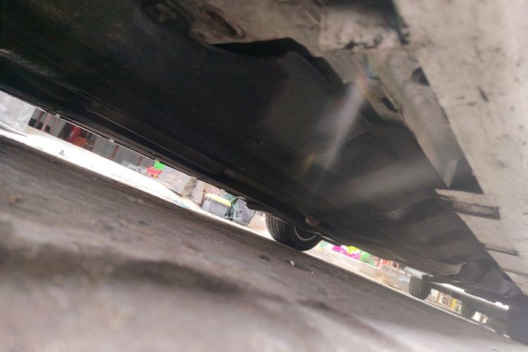 Used Ford Mondeo 2013 2.0L GTDi 200 Fashion Edition Chassis Front Left