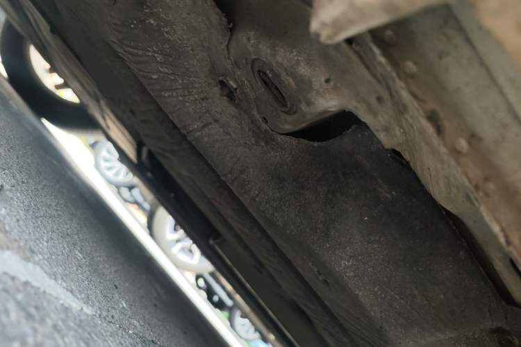 Used Ford Mondeo 2013 1.5L GTDi180 Fashion Edition Chassis Front Left