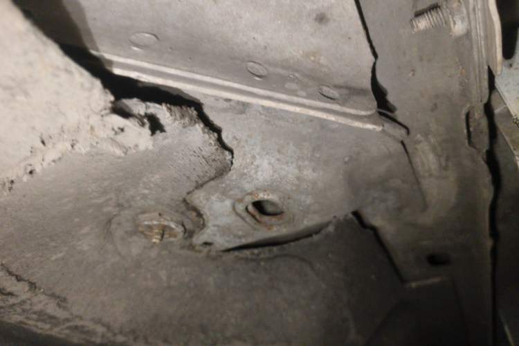 Used Ford Mondeo 2013 2.0L GTDi240 Luxury Sport Model Chassis Front Left