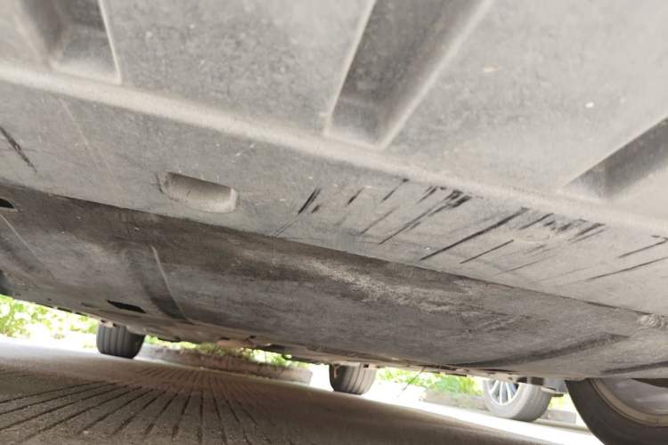 Used Ford Mondeo 2013 2.0L GTDi 200 Luxury Model Chassis Front