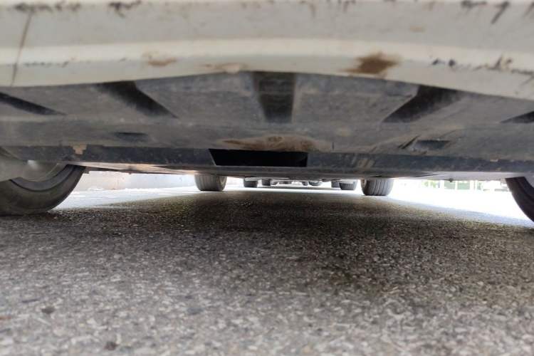 Used Ford Mondeo 2013 2.0L GTDi240 Ultimate Edition Chassis Front