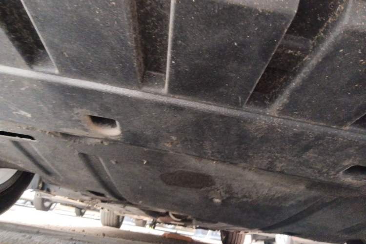 Used Ford Mondeo 2013 2.0L GTDi 200 Fashion Edition Chassis Front