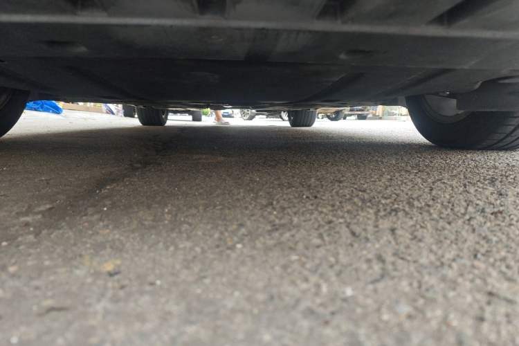 Used Ford Mondeo 2013 2.0L GTDi 200 Fashion Edition Chassis Front