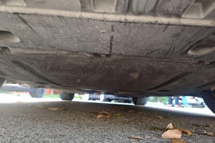 Used Ford Mondeo 2013 2.0L GTDi 200 Fashion Edition Chassis Front