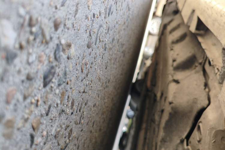 Used Ford Mondeo 2013 2.0L GTDi240 Ultimate Edition Chassis Front Right