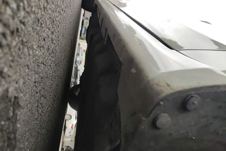 Used Ford Mondeo 2013 2.0L GTDi240 Luxury Sport Model Chassis Front Right