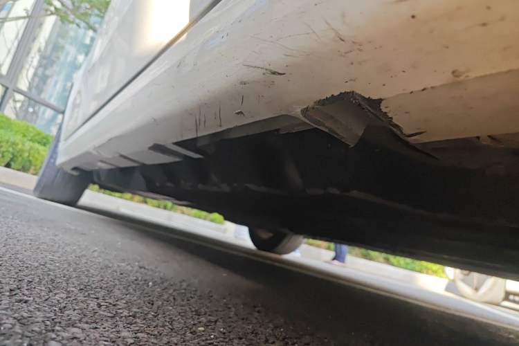 Used Ford Mondeo 2013 2.0L GTDi 200 Fashion Edition Chassis Front Right