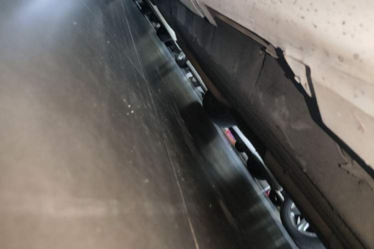 Used Ford Mondeo 2013 2.0L GTDi 200 Fashion Edition Chassis Front Right