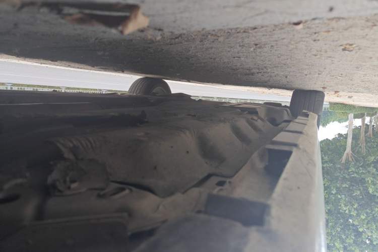 Used Ford Mondeo 2013 2.0L GTDi 200 Luxury Model Chassis Front Right