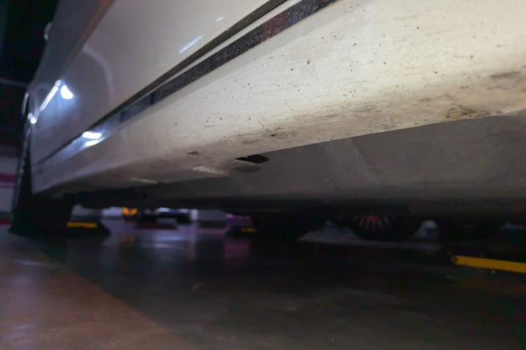 Used Ford Mondeo 2013 2.0L GTDi 200 Fashion Edition Chassis Front Right