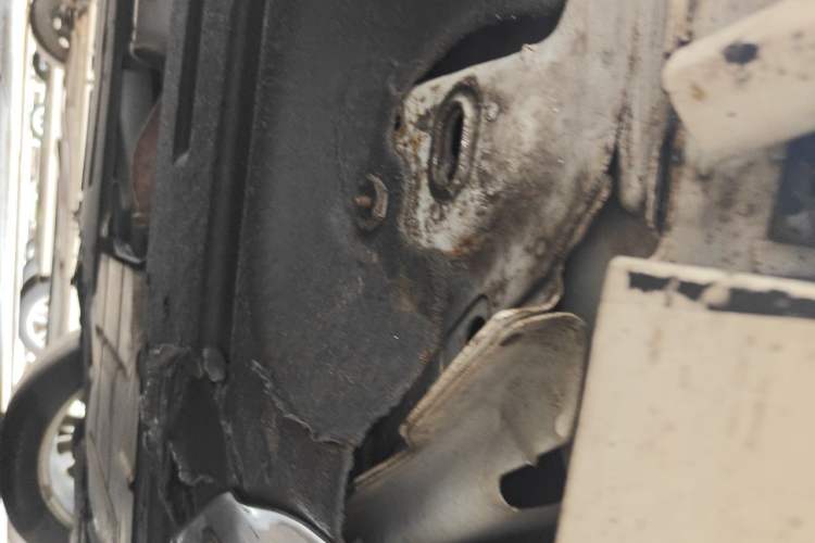 Used Ford Mondeo 2013 2.0L GTDi 200 Luxury Model Chassis Front Right