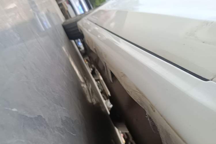 Used Ford Mondeo 2013 2.0L GTDi 200 Luxury Model Chassis Front Right