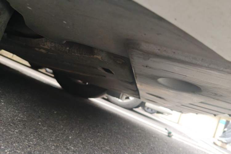 Used Ford Mondeo 2013 2.0L GTDi 200 Fashion Edition Chassis Front Right