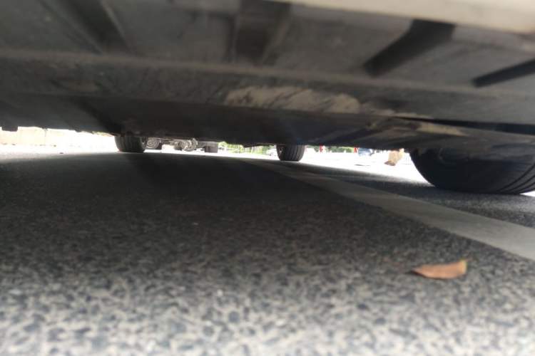 Used Ford Mondeo 2013 2.0L GTDi 200 Luxury Model Chassis Front