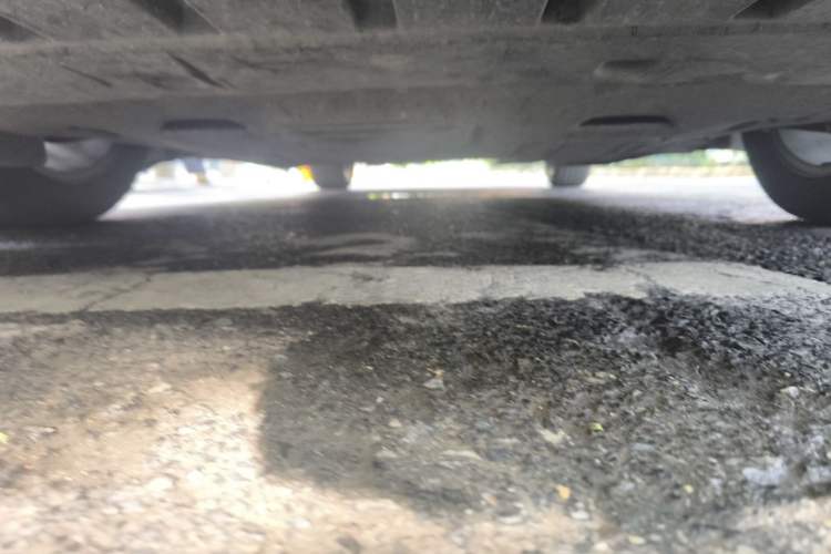 Used Ford Mondeo 2013 2.0L GTDi 200 Luxury Model Chassis Front