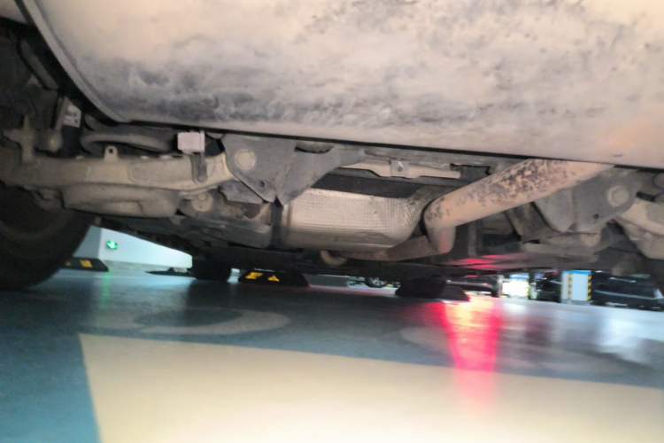 Used Ford Mondeo 2013 2.0L GTDi 200 Luxury Model Chassis Rear