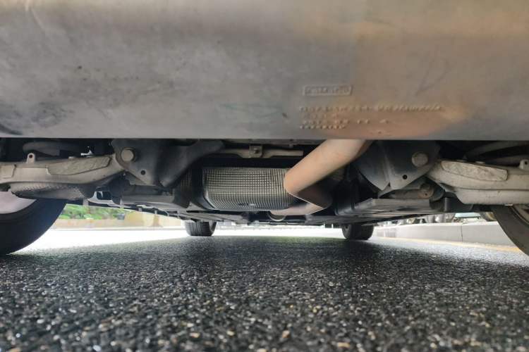 Used Ford Mondeo 2013 2.0L GTDi 200 Fashion Edition Chassis Rear