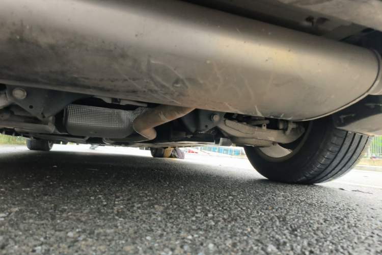 Used Ford Mondeo 2013 2.0L GTDi 200 Luxury Model Chassis Rear