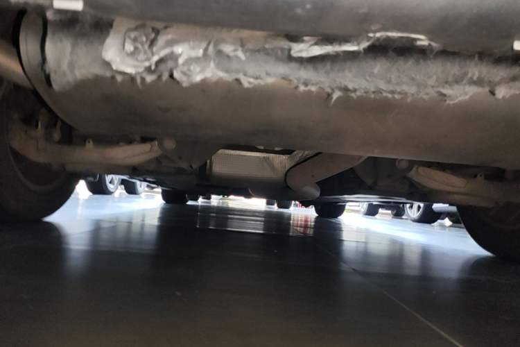 Used Ford Mondeo 2013 2.0L GTDi 200 Fashion Edition Chassis Rear