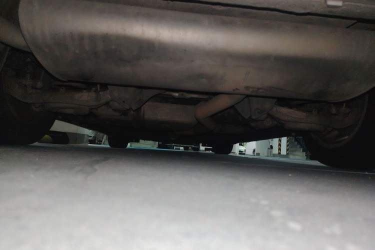 Used Ford Mondeo 2013 2.0L GTDi 200 Luxury Model Chassis Rear