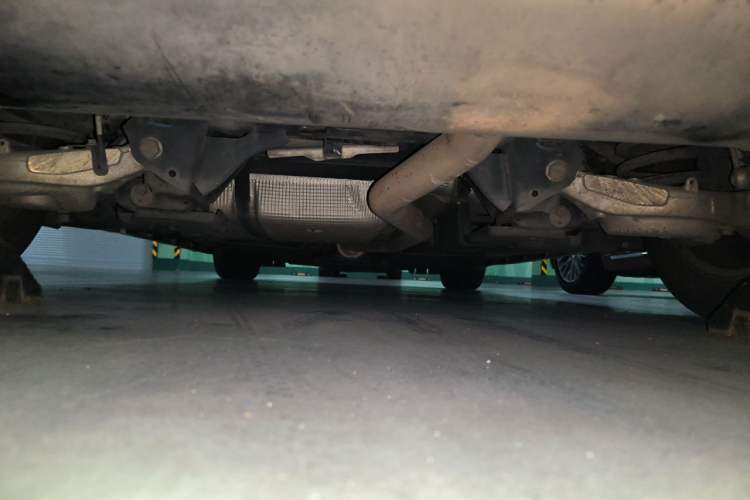 Used Ford Mondeo 2013 2.0L GTDi 200 Luxury Model Chassis Rear