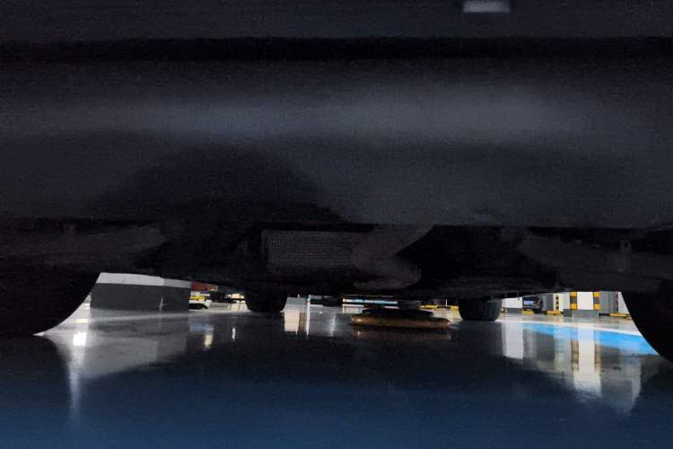 Used Ford Mondeo 2013 2.0L GTDi 200 Fashion Edition Chassis Rear