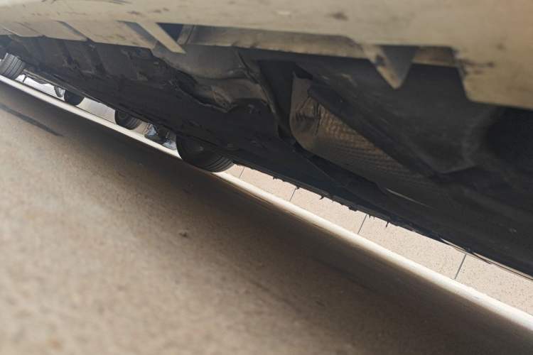Used Ford Mondeo 2013 2.0L GTDi240 Flagship Edition Chassis Rear Left