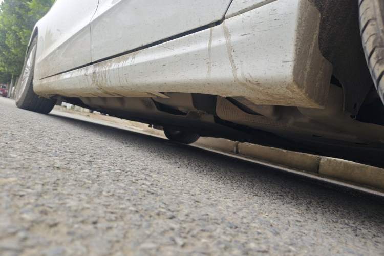 Used Ford Mondeo 2013 2.0L GTDi 200 Fashion Edition Chassis Rear Left