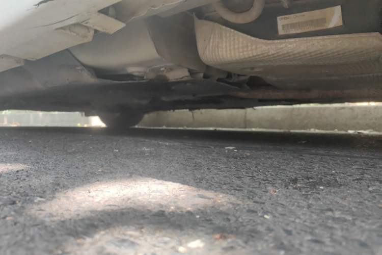 Used Ford Mondeo 2013 2.0L GTDi 200 Fashion Edition Chassis Rear Left