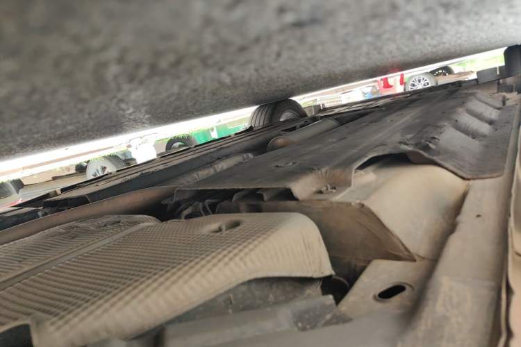 Used Ford Mondeo 2013 2.0L GTDi 200 Luxury Model Chassis Rear Left