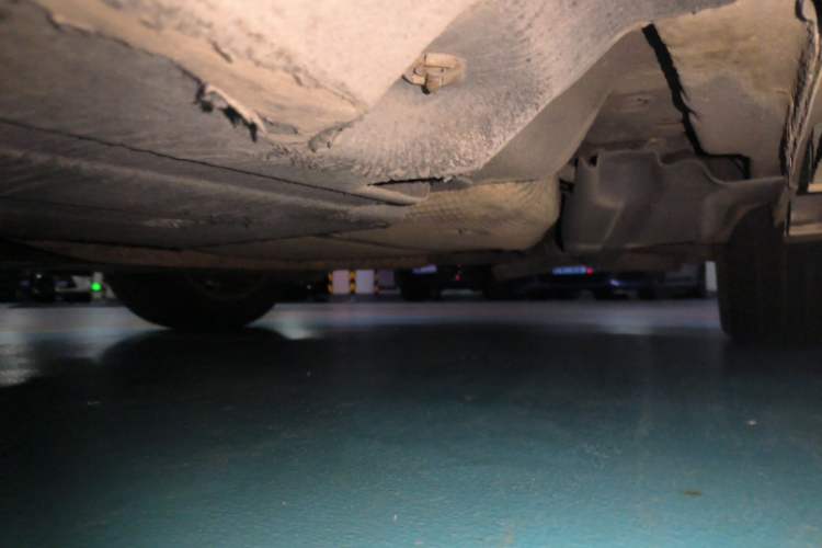 Used Ford Mondeo 2013 2.0L GTDi 200 Luxury Model Chassis Rear Left