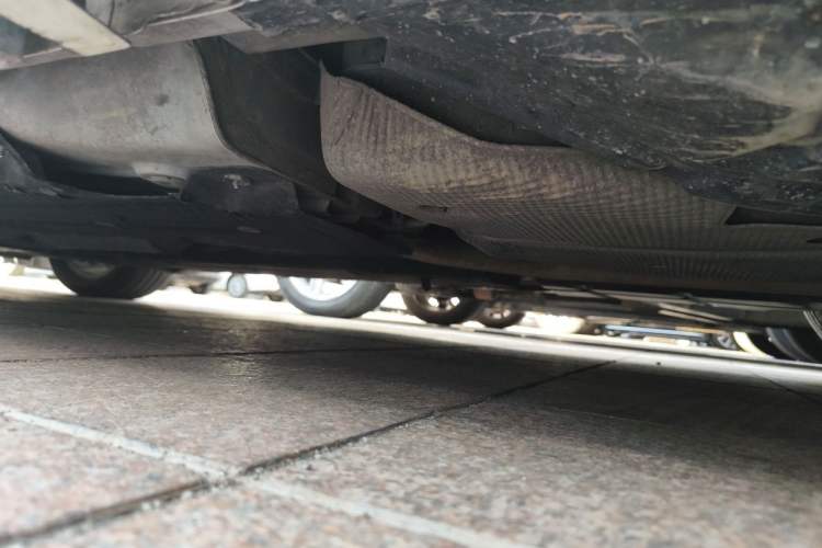 Used Ford Mondeo 2013 2.0L GTDi 200 Luxury Model Chassis Rear Left