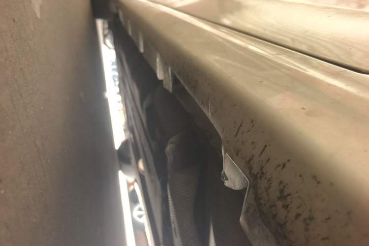 Used Ford Mondeo 2013 2.0L GTDi 200 Fashion Edition Chassis Rear Left