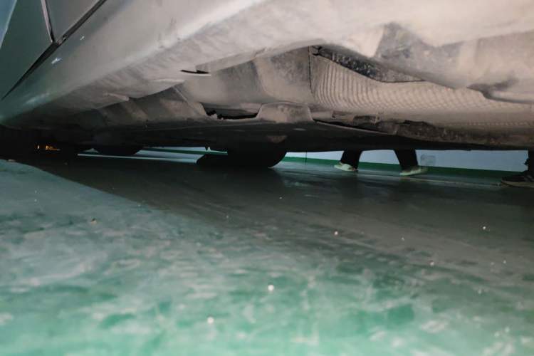 Used Ford Mondeo 2013 2.0L GTDi 200 Fashion Edition Chassis Rear Left