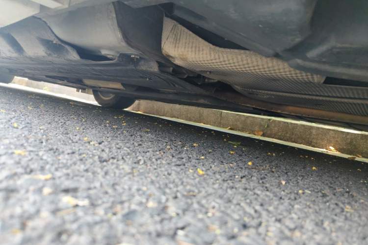 Used Ford Mondeo 2013 2.0L GTDi 200 Luxury Model Chassis Rear Left