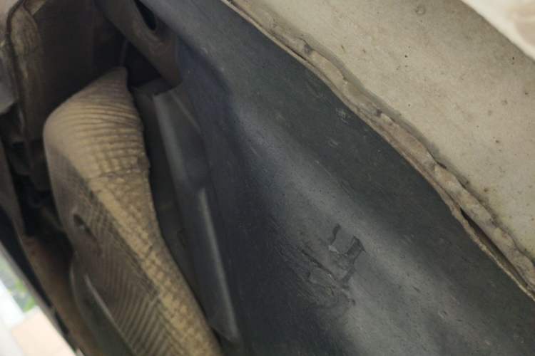 Used Ford Mondeo 2013 2.0L GTDi 200 Luxury Model Chassis Rear Left