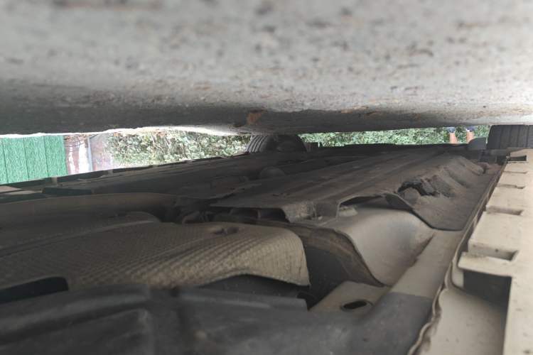 Used Ford Mondeo 2013 2.0L GTDi 200 Luxury Model Chassis Rear Left