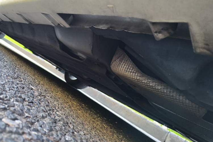Used Ford Mondeo 2013 2.0L GTDi240 Luxury Sport Model Chassis Rear Left