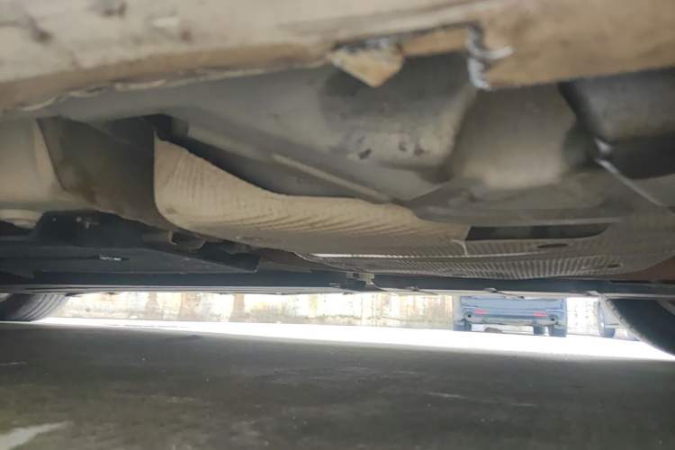 Used Ford Mondeo 2013 2.0L GTDi 200 Fashion Edition Chassis Rear Left