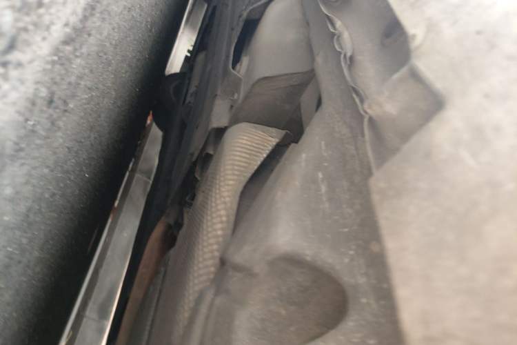 Used Ford Mondeo 2013 2.0L GTDi 200 Luxury Model Chassis Rear Left