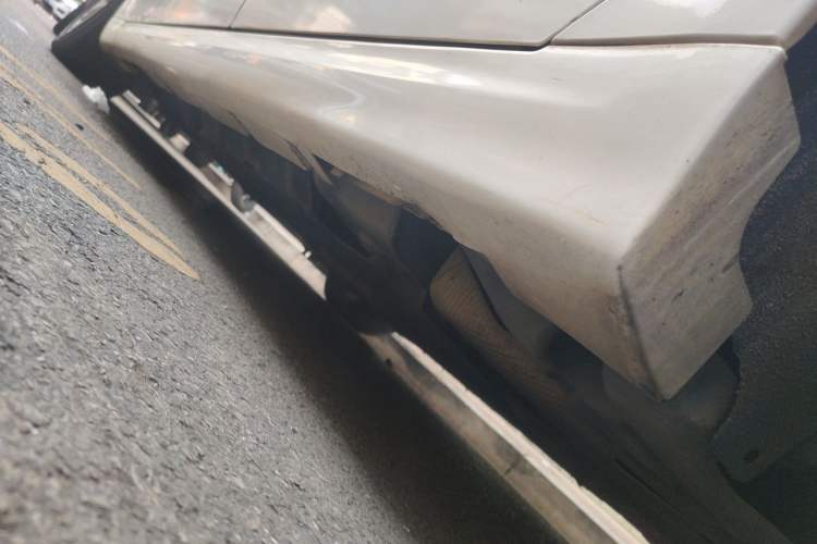 Used Ford Mondeo 2013 2.0L GTDi240 Flagship Edition Chassis Rear Left