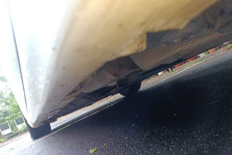 Used Ford Mondeo 2013 2.0L GTDi240 Flagship Edition Chassis Rear Left