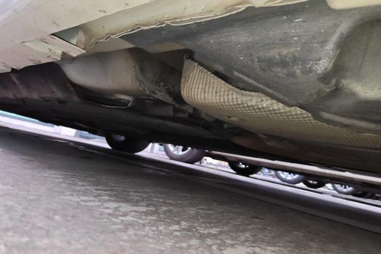 Used Ford Mondeo 2013 2.0L GTDi240 Flagship Edition Chassis Rear Left