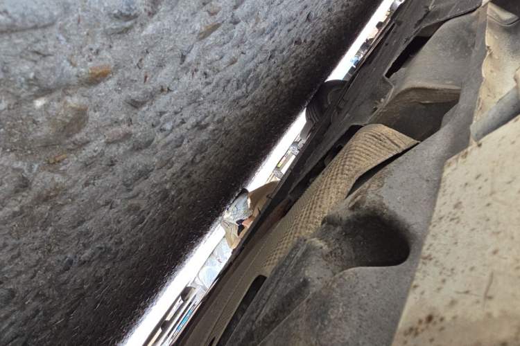 Used Ford Mondeo 2013 2.0L GTDi 200 Fashion Edition Chassis Rear Left