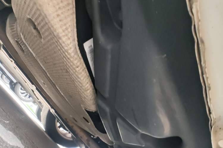 Used Ford Mondeo 2013 1.5L GTDi180 Fashion Edition Chassis Rear Left