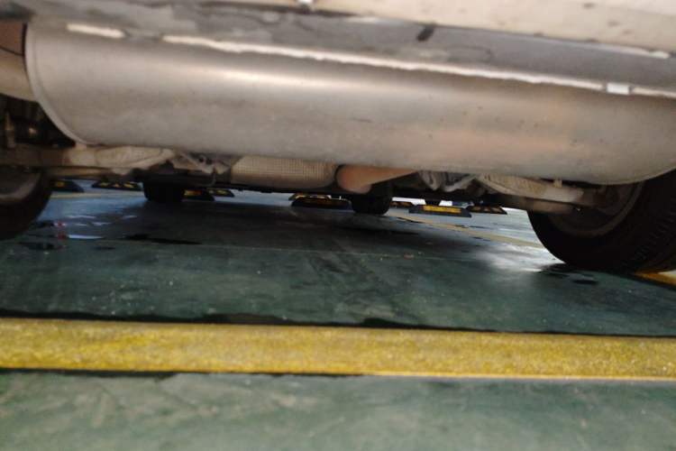 Used Ford Mondeo 2013 2.0L GTDi 200 Fashion Edition Chassis Rear