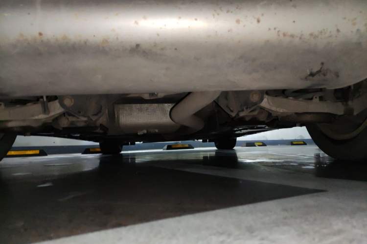 Used Ford Mondeo 2013 2.0L GTDi 200 Luxury Model Chassis Rear