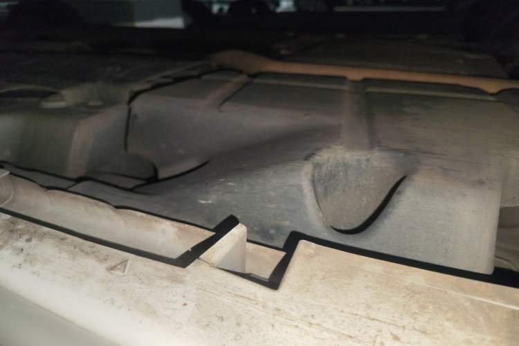 Used Ford Mondeo 2013 2.0L GTDi 200 Luxury Model Chassis Rear Right